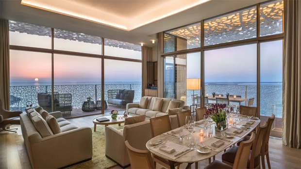 Hotel em que Belle e Thiago Silva estão hospedados em Dubai tem diárias de até R$ 31 mil (Foto: Reprodução / Bvlgari Hotels Dubai)