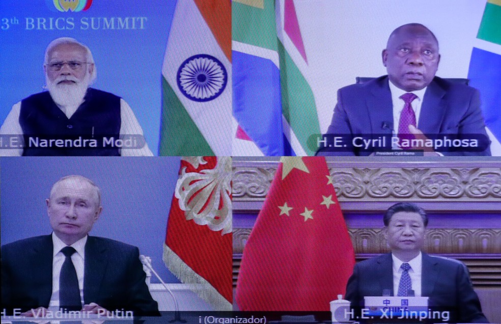 Os presidentes Narendra Modi (Índia), Vladimir Putin (Rússia), Cyril Ramaphosa (África do Sul) e Xi Jinping (China) durante reunião do Brics — Foto: Marcos Corrêa /PR