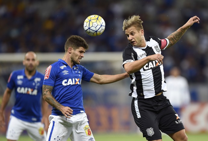 He-Man provoca o Cruzeiro por títulos no vôlei e explica contrato com o Galo