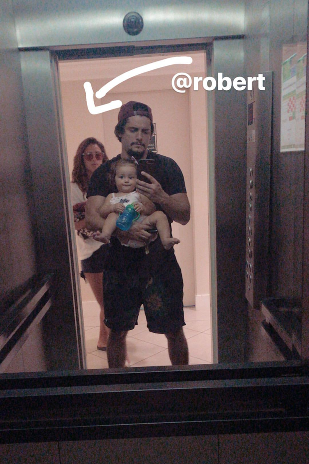 Bruno Gissoni, Yanna Lavigne e Madalena posam em família (Foto: Reprodução/Instagram)