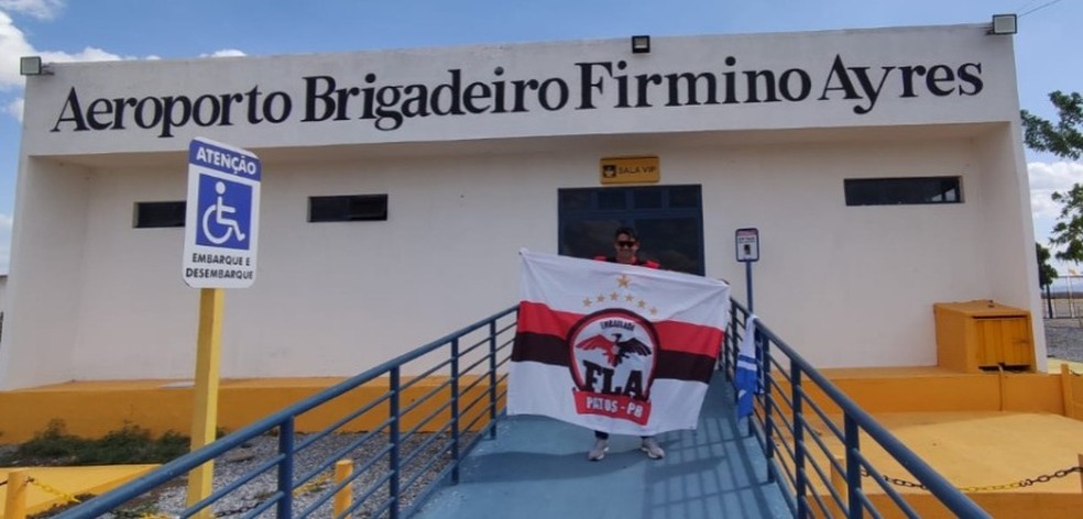 Pascoal Medeiros viajou mais de 11.800km at&eacute; Guayaquil, palco da decis&atilde;o da Libertadores &mdash; Foto: Acervo pessoal