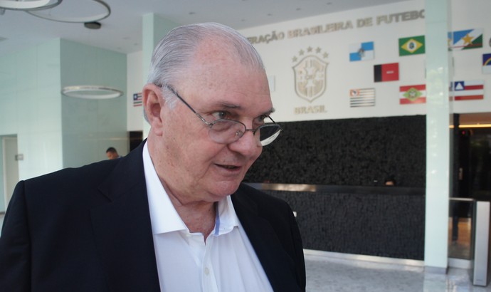 Após reunião, Gilvan sai otimista para inclusão de Liga no calendário oficial