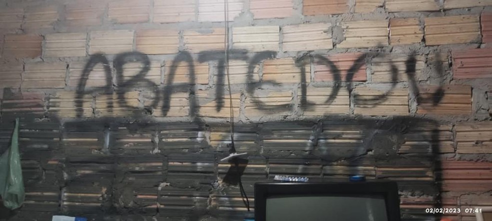 Polícia cumpriu dez mandados de busca a apreensão contra envolvidos no crime.  — Foto: Polícia Civil 