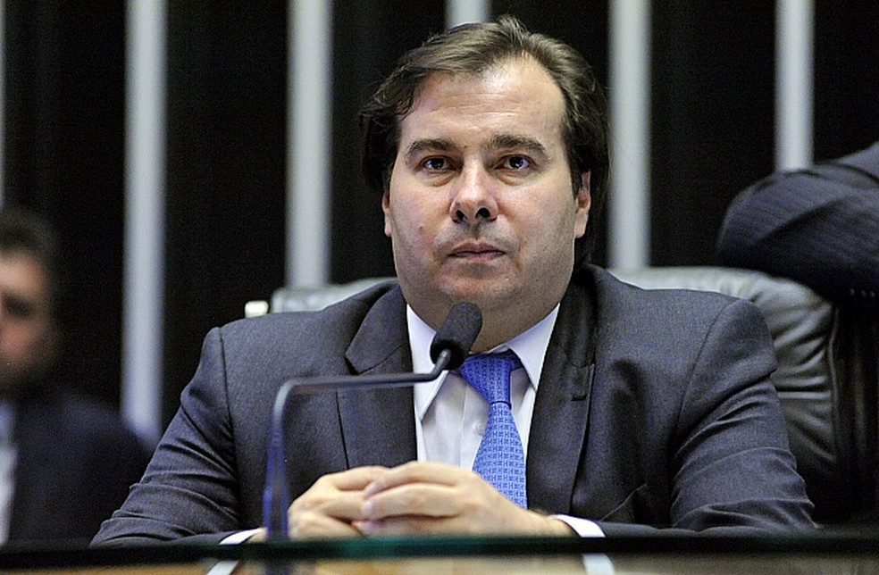 Depoimento de Fachin é adiado à pedido de Rodrigo Maia.