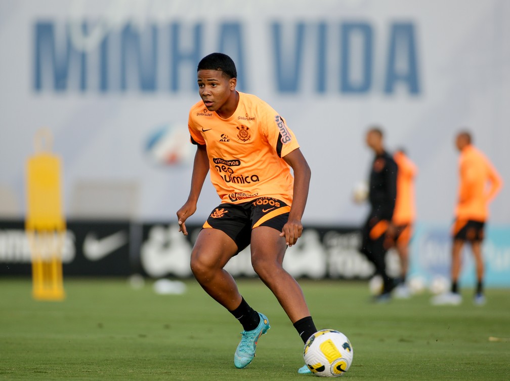 Timão inicia preparação para Copa do Brasil pensando em utilizar time de garotos