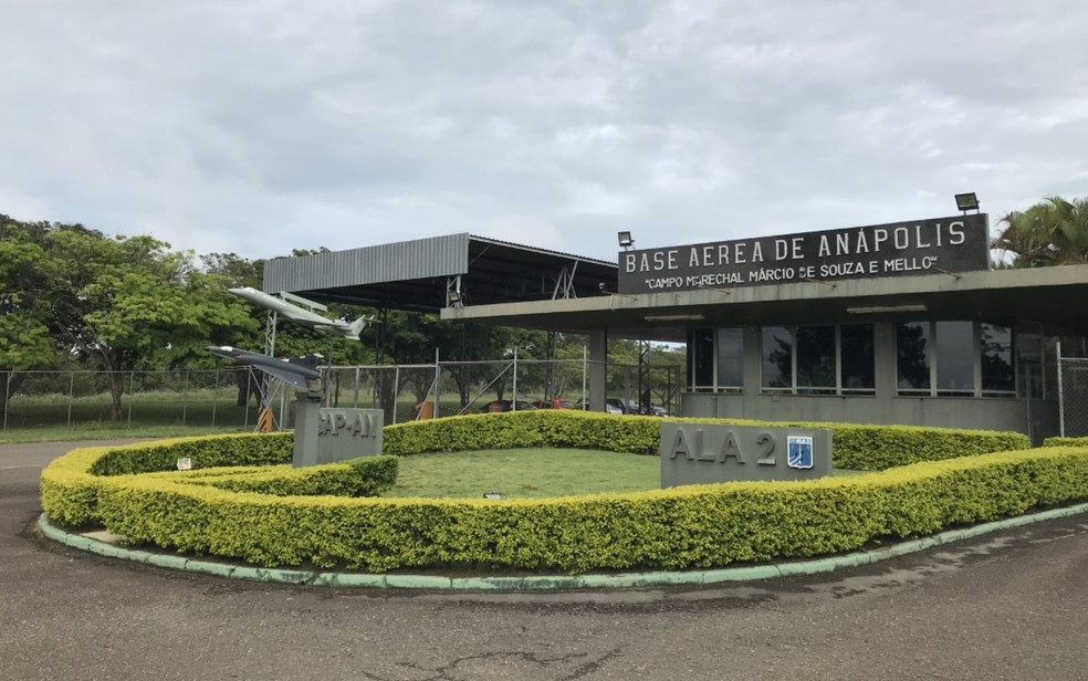 Grupo ficou por 14 dias na Base Aérea de Anápolis — Foto: Vitor Santana/G1