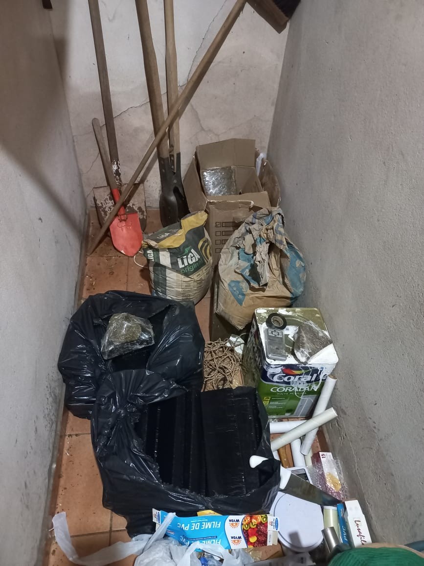 Dupla que armazenava 54 quilos de maconha em ‘casa cofre’ é presa em Dracena
