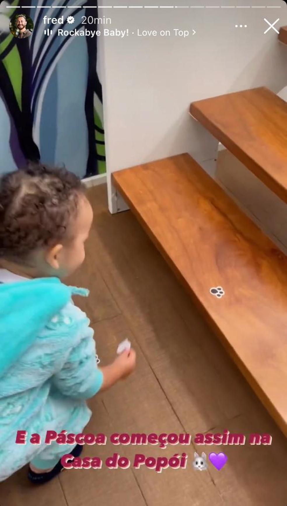 Cris, filho de Fred e Bianca Andrade, segue as pegadas do coelho na Páscoa — Foto: Reprodução Instagram