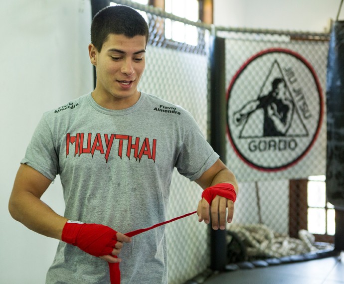 Arthur em treino de Muay Thai  (Foto: Felipe Monteiro/Gshow)