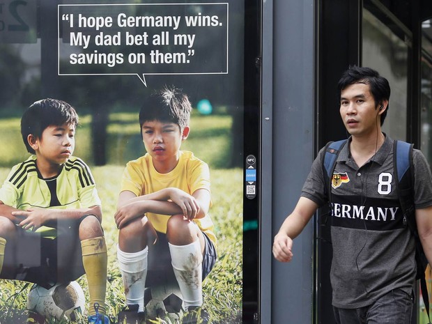 G1 - Campanha contra apostas no futebol prevê que Alemanha ganhará