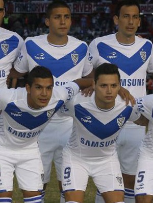 Lucas Romero celebra parceria com Cabral: Prazer jogar ao lado do Ariel