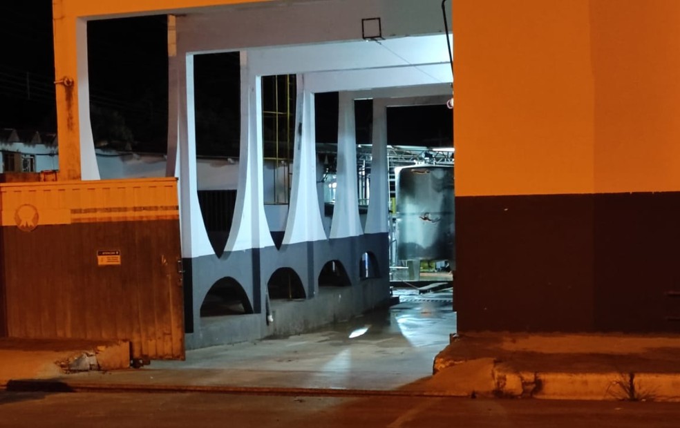 Vazamento de amônia em empresa mobiliza bombeiros e policiais em Guaraçaí — Foto: Polícia Militar /Divulgação