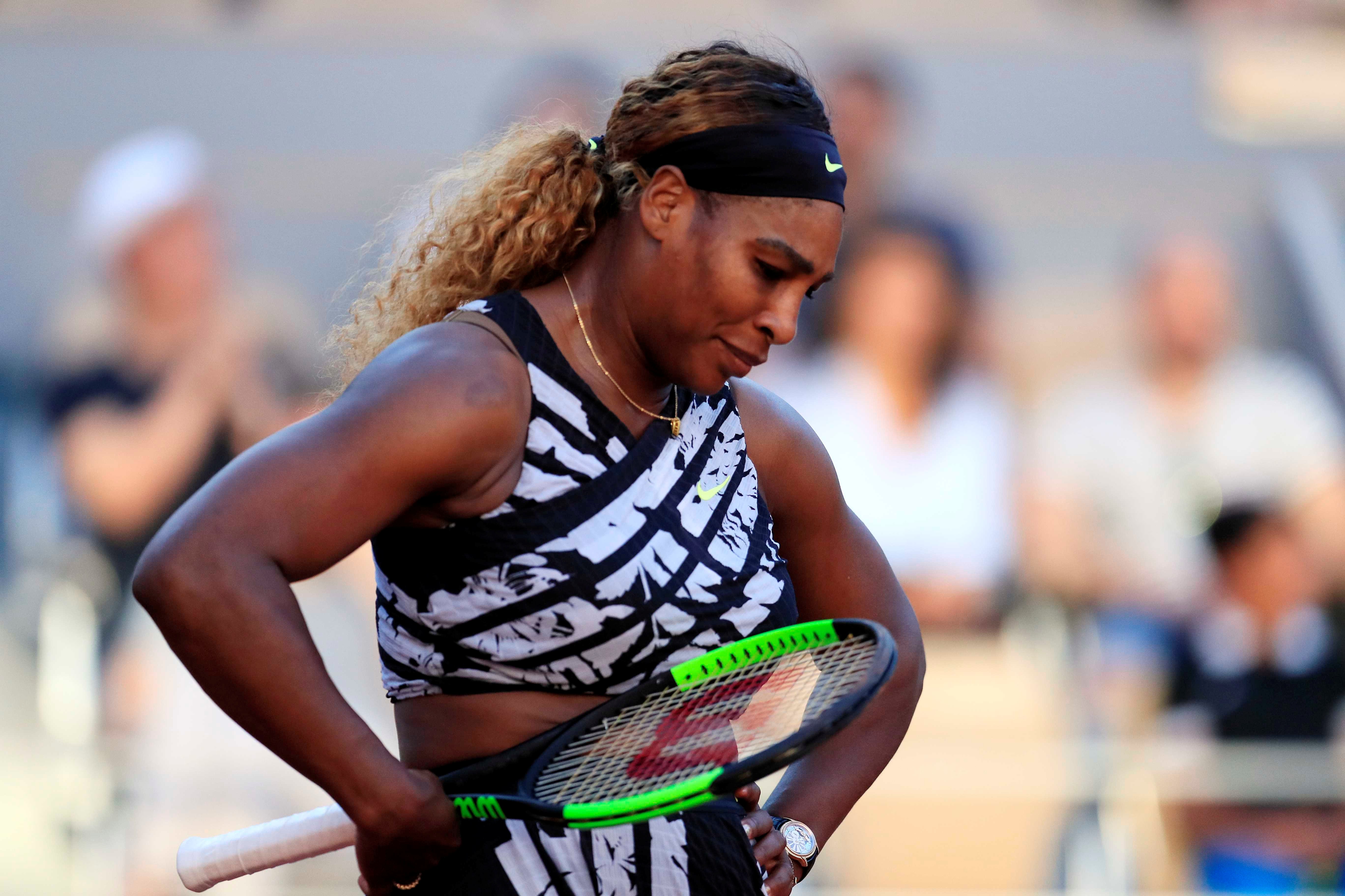 A frustração de Serena Williams na derrota em Paris