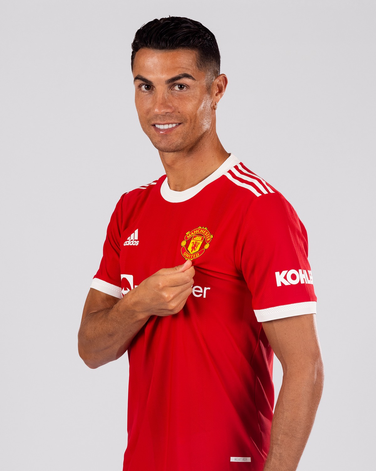 Manchester United divulga primeiras imagens de Cristiano Ronaldo com