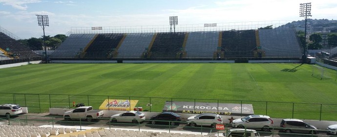 Lusa espera reforços do Fla e avalia se vai jogar em Bangu ou Edson Passos