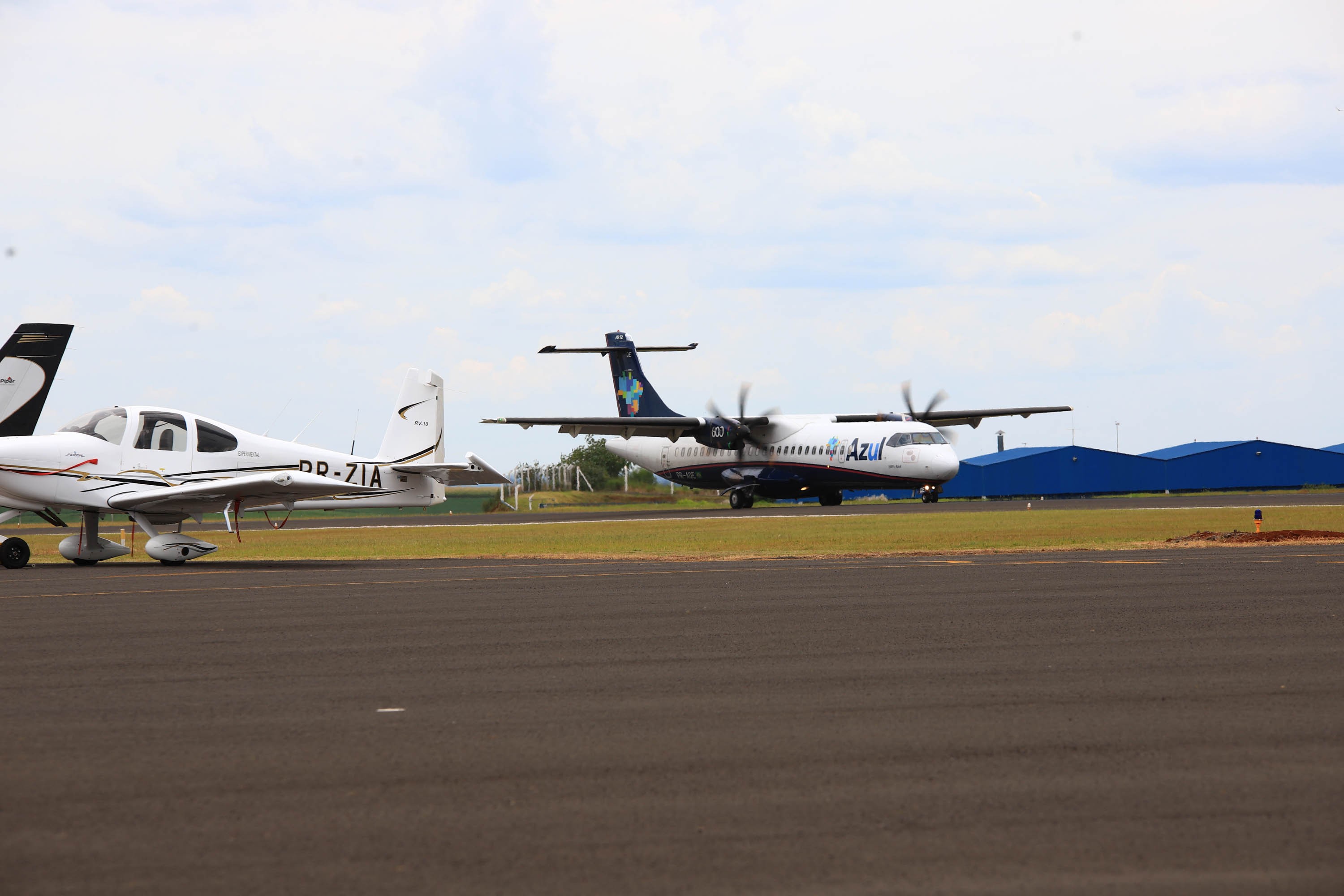 Novos voos diretos entre Curitiba e 10 cidades do interior do Paraná começam a operar; veja horários 