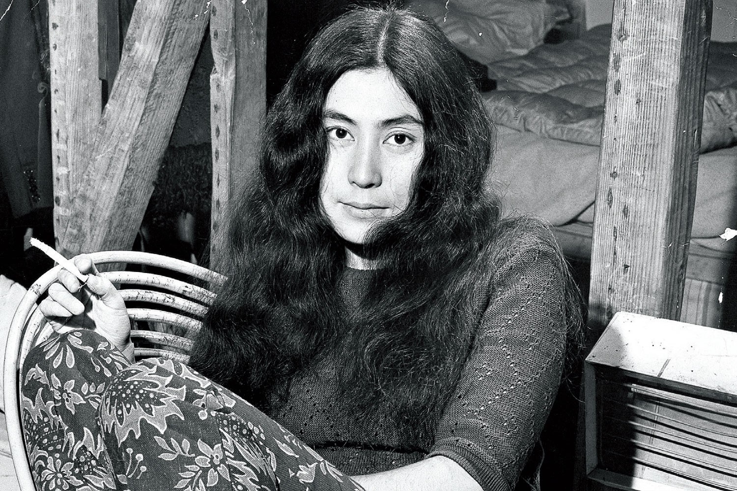 A artista em 1966, ano em que conheceu John Lennon (Foto: Reprodução/Vogue Brasil)