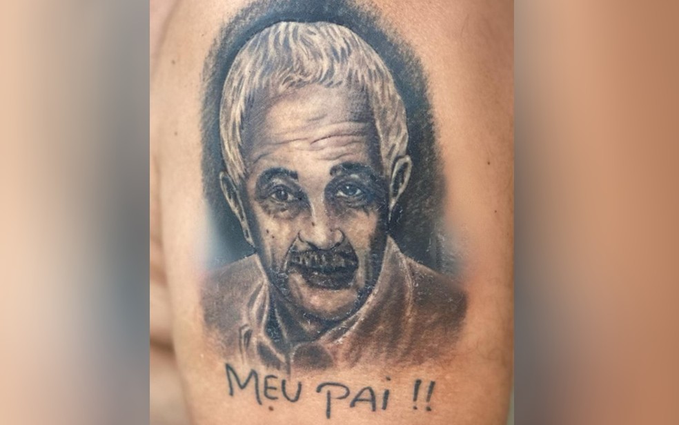 Zezé di Camargo tatua o rosto do pai: 'Perpetuado no coração' — Foto: Reprodução/Instagram