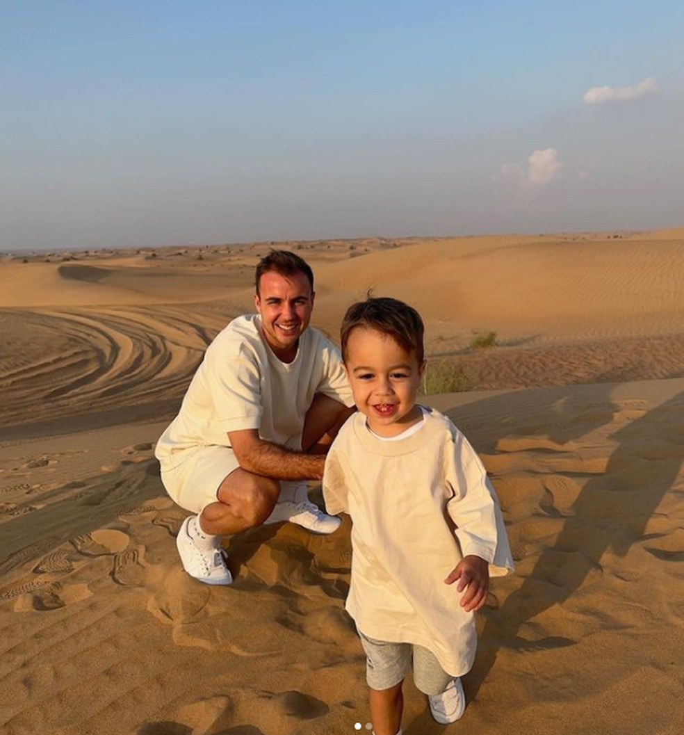 Mrio Gtze, da Alemanha, curte frias em Dubai  Foto: Reproduo