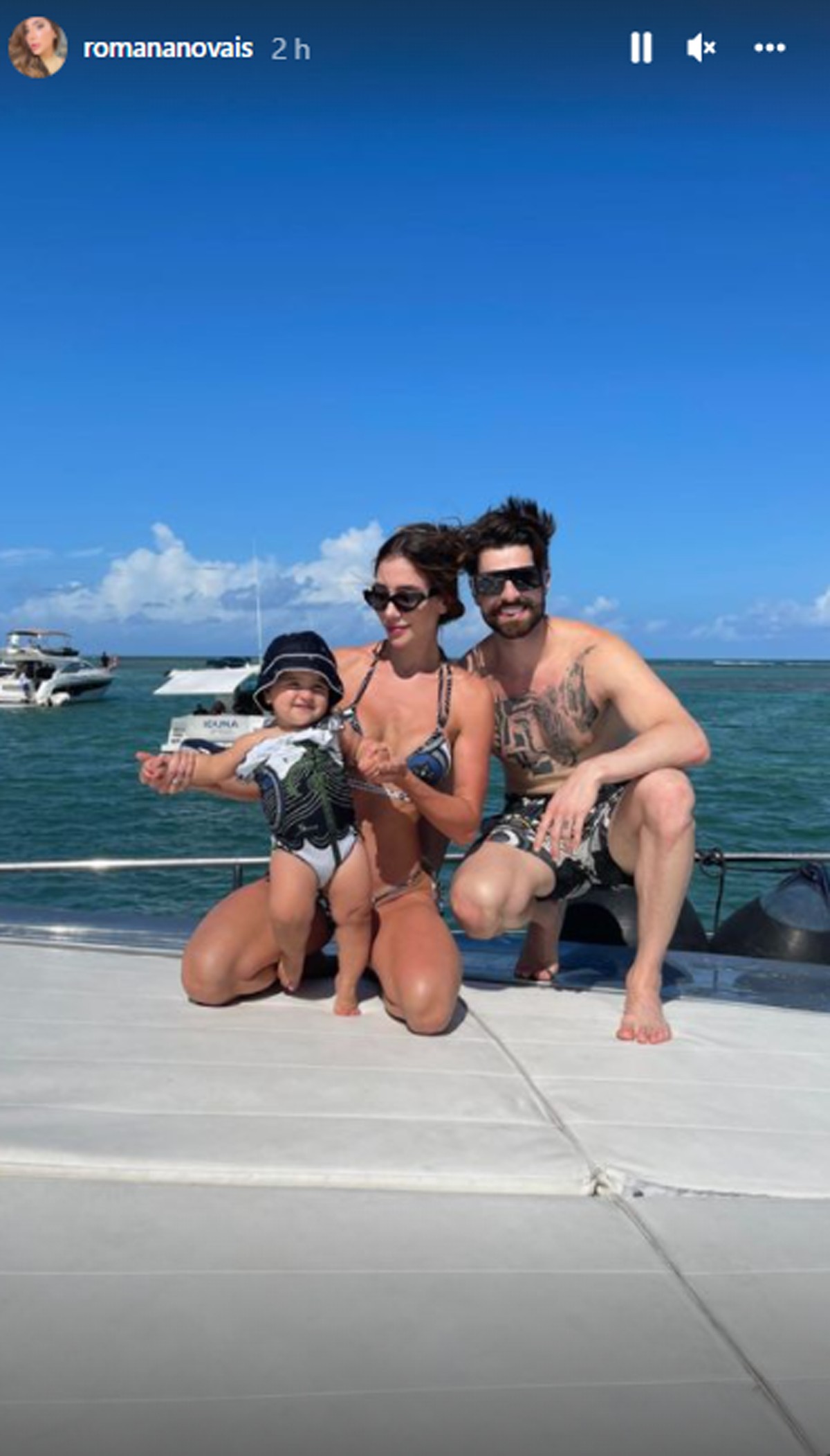 Romana Novais aproveita passeio de barco com Alok e filhos (Foto: Reprodução Instagram)