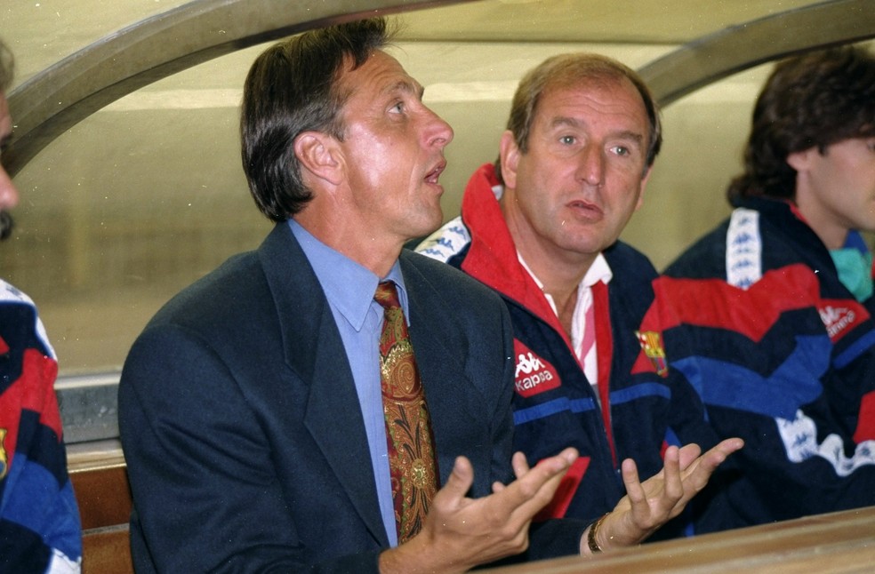 Johan Cruyff era o técnico do Barcelona na decisão de 1992 (Foto: Getty Images)