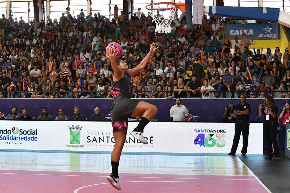 Pivô argentina Agustina Leiva disputou a LBF 2018 pelo Presidente Venceslau — Foto: João Pires/LBF