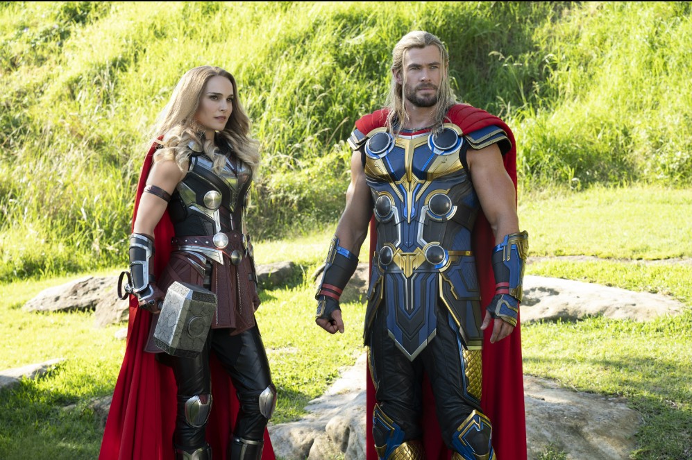 Natalie Portman and Chris Hemsworth in Thor 4 (Photo: Getty Images and Disclosure)