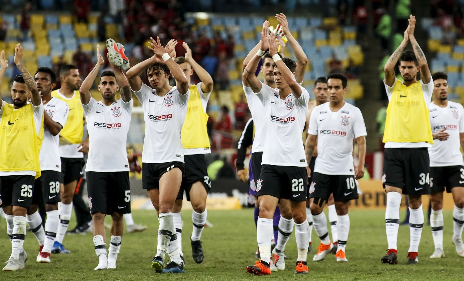 Corinthians sem vergonha de admitir limitações leva decisão para Itaquera