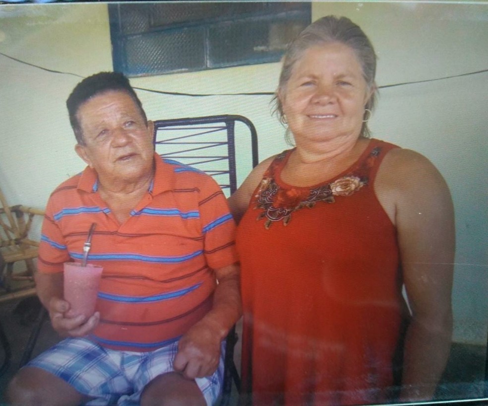 Dirson Francisco Rosa, de 80 anos, e Noemia de Lima da Silva, de 57, foram mortos com golpes de foice (Foto: Arquivo pessoal)