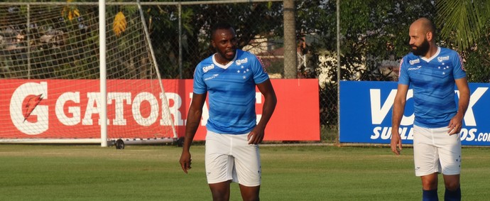 Confira o perfil dos cascas-grossas que brigam pela zaga do Cruzeiro