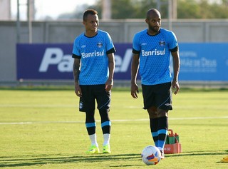 Grêmio indica time reserva para zerar cartões de titulares antes das quartas