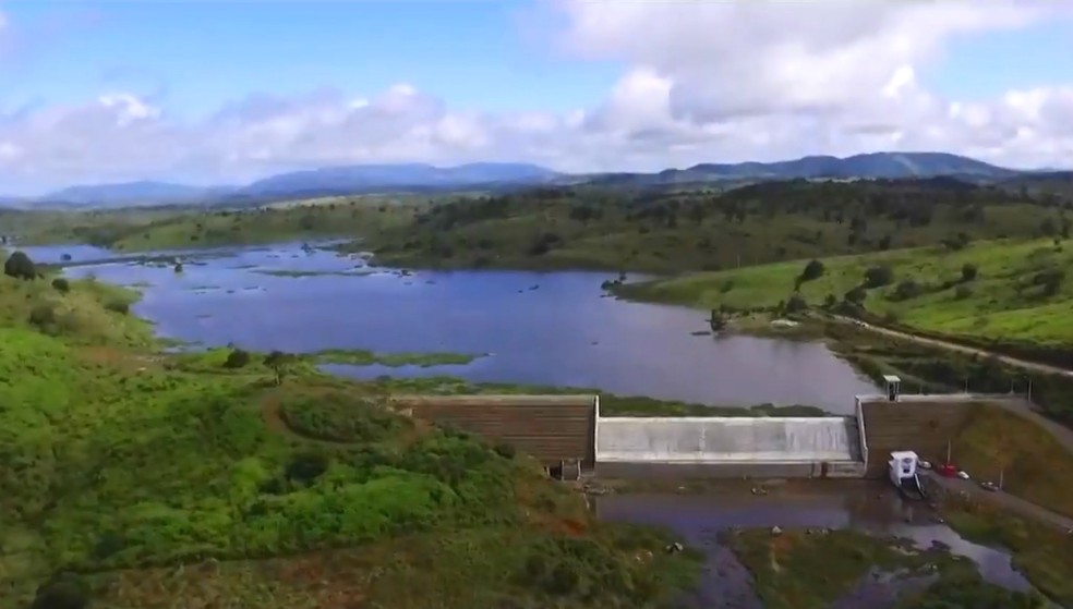 Barragem foi inaugurada em julho deste ano — Foto: Reprodução/TV Santa Cruz