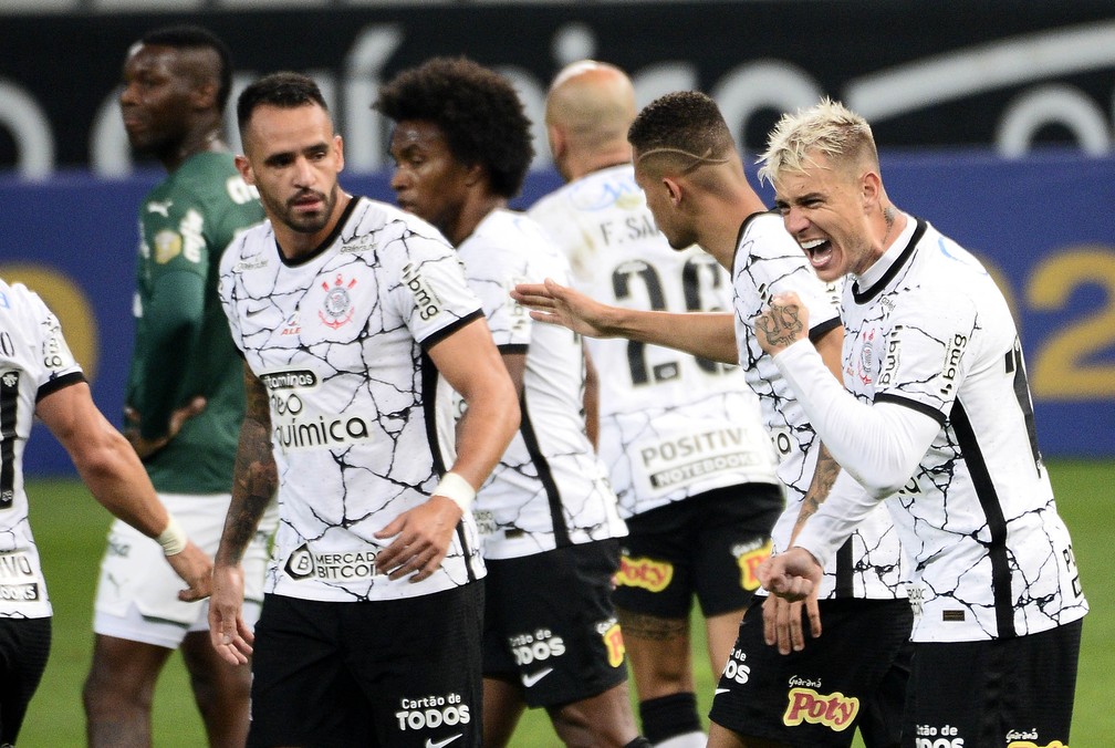 Corinthians é o time que mais dribla do Campeonato Brasileiro, veja números
