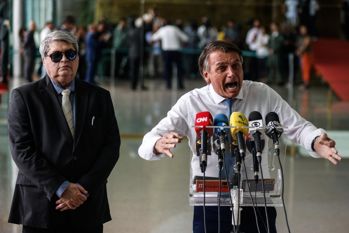 O motivo do surto de Bolsonaro ao lado de Datena