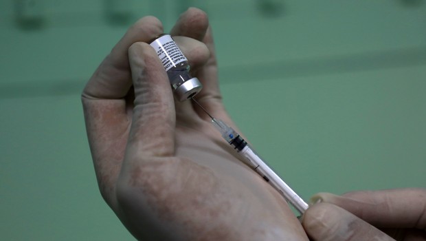 vacina, pfizer, biontech,  (Foto: NurPhoto / Getty Images)