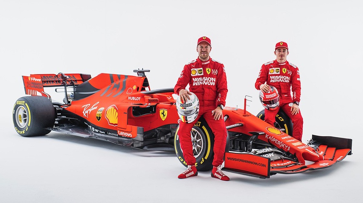 Футболка ferrari f1