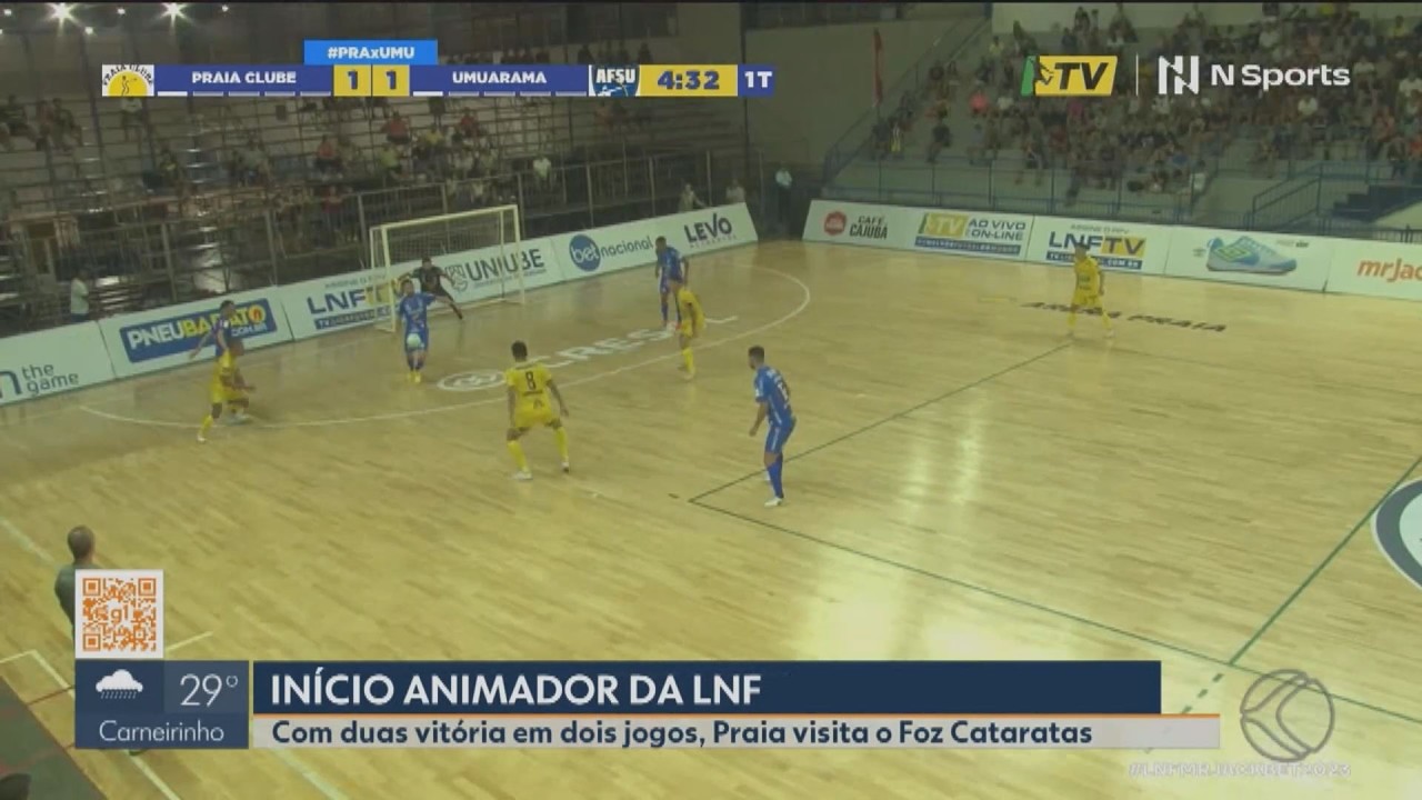 Praia Clube encara Foz Cataratas pela Liga Nacional de Futsal