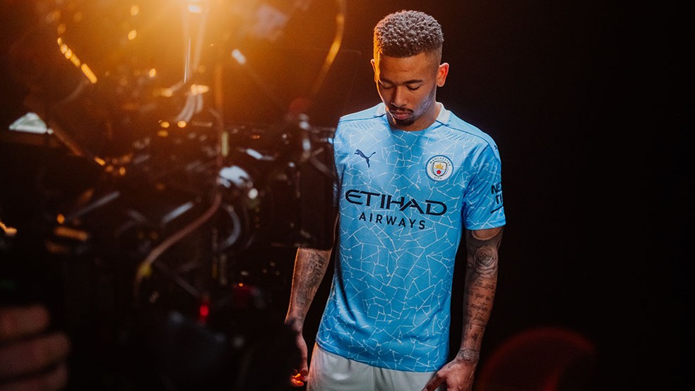 City Divulga Nova Camisa Com Estampa Mosaico Que Homenageia Regiao Importante De Manchester Brasil Mundial Fc Ge