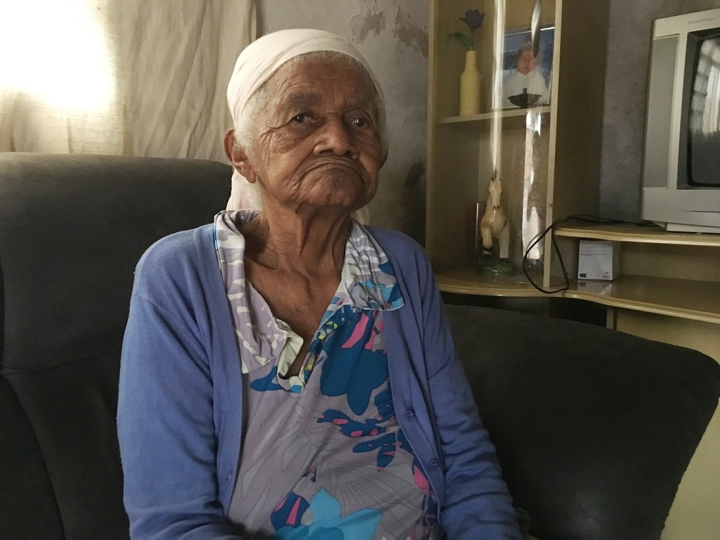 Deolinda tem 119 anos e mora em Presidente Prudente (Foto: Stephanie Fonseca/G1)
