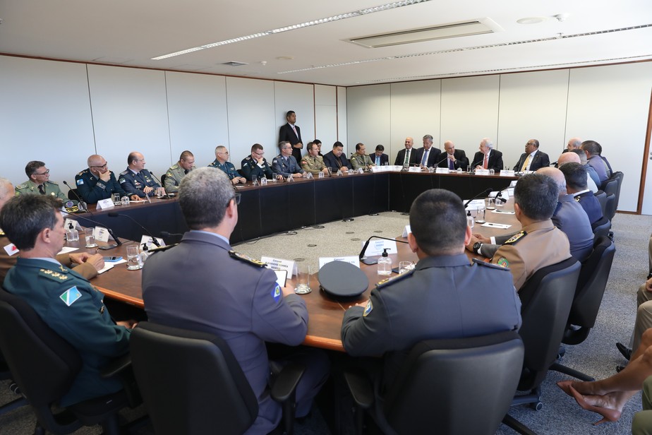 Reunião entre ministros do TSE e comandantes das Polícias Militares dos estados