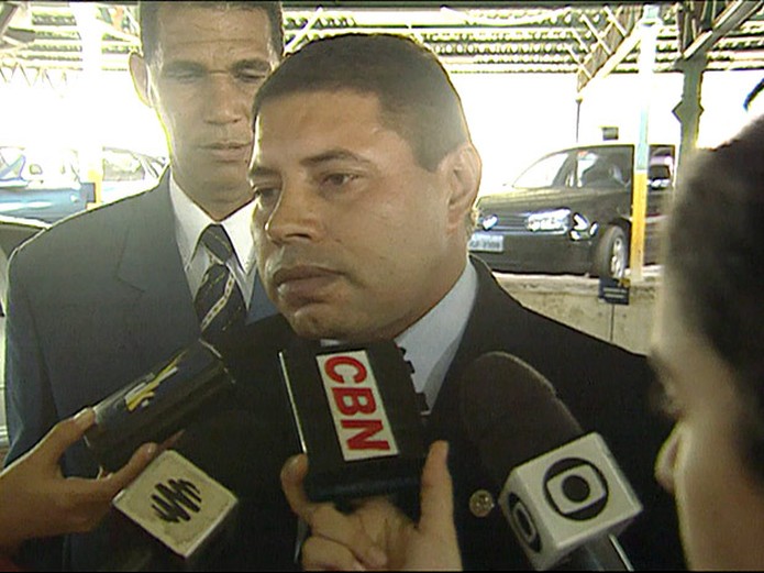 Ex-deputado distrital Carlos Xavier durante entrevista quando ainda era parlamentar — Foto: TV Globo / Reprodução