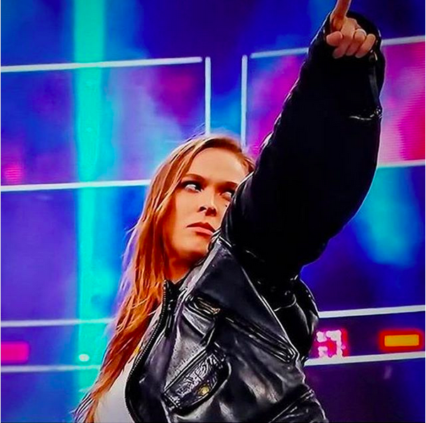 A lutadora Ronda Rousey em sua estreia no WWE (Foto: Instagram)