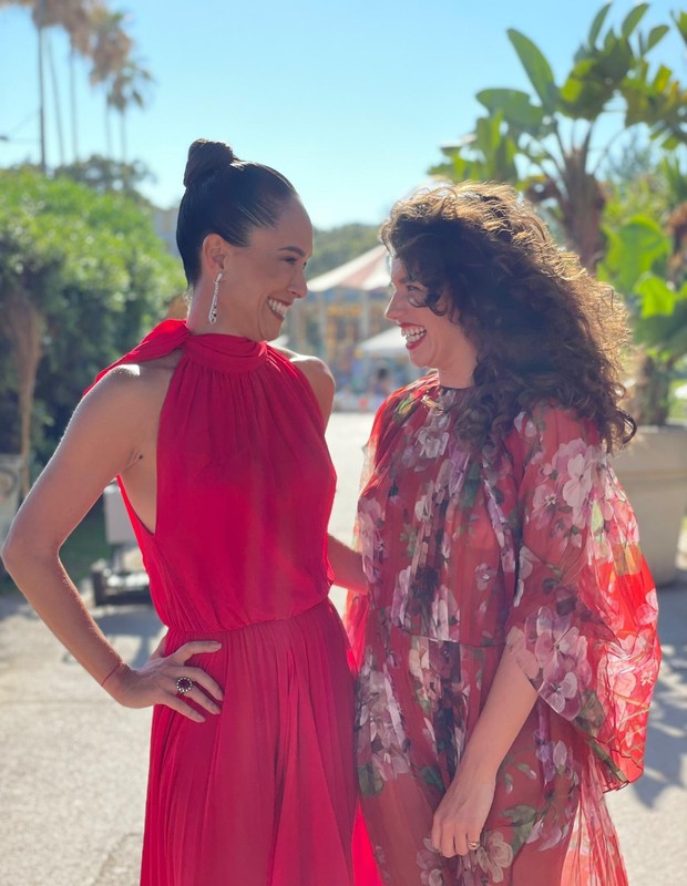 Fernanda Thurann e Bruna Linzmeyer em Cannes (Foto: Thiago Schreiter/Divulgação)
