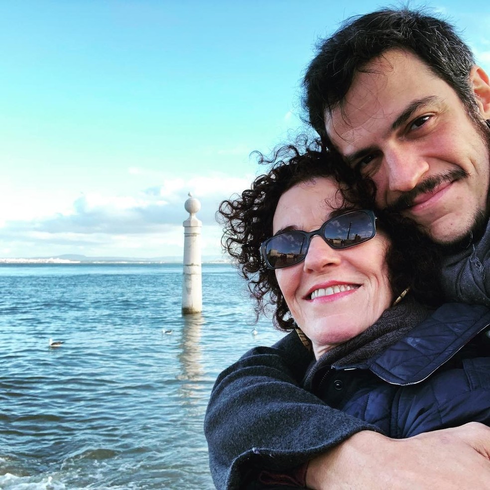 Mateus Solano com a mãe — Foto:  Foto: Reprodução/Instagram
