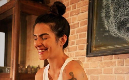 Cleo Brinca Com Significado De Tatuagem De Cobra Se Voce Me Atacar Eu Vou Me Vingar Revista Glamour Celebridades