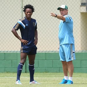Oswaldo de Oliveira e Zé Roberto Palmeiras (Foto: Cesar Greco/Ag Palmeiras/Divulgação)
