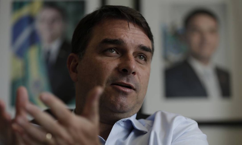 MPRJ se movimenta para retomar investigações do caso das 'rachadinhas' envolvendo Flávio Bolsonaro