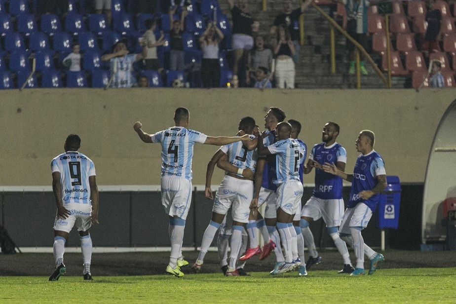 Se vencer a Ponte Preta, o Londrina empata em número de pontos com o Vasco