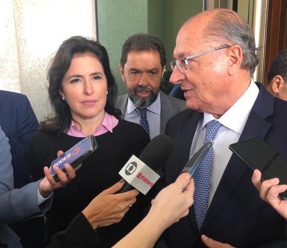 Alckmin e Tebet atuam como bombeiros após declarações de Lula
