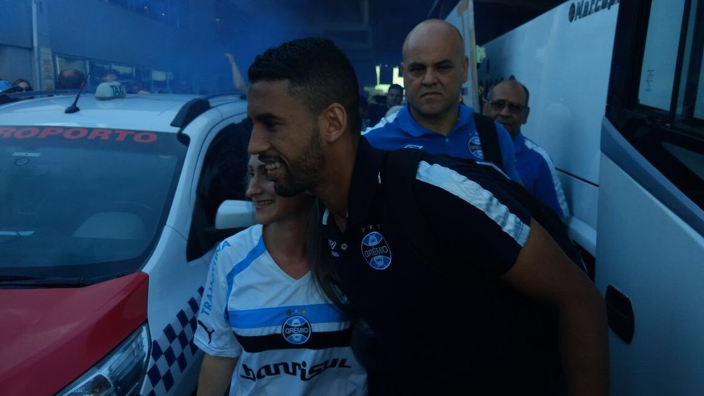 Mesmo reserva, Grêmio reforça atenção ao Brasileiro para faturar R 6 milhões a mais